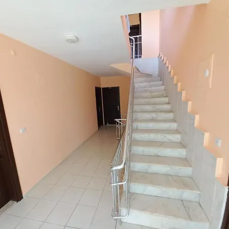 Farmside * Φετιγιέ